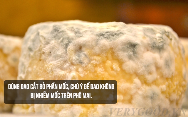 Phomai bị mốc làm thế nào