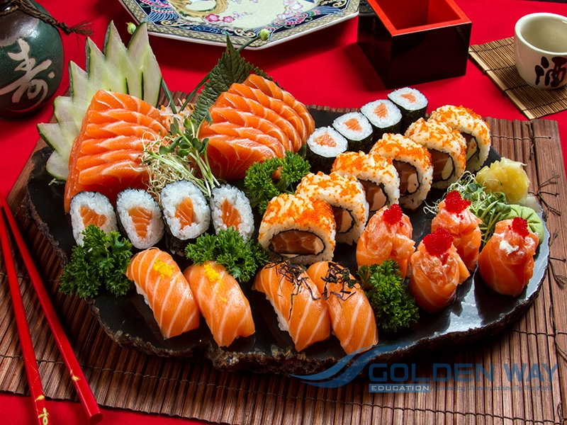 Sushi nhật bản - Tư vấn du học Nhật miễn phí
