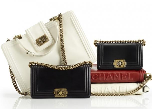 LO LOVE Túi Mini Flap Bag có tay cầm  Món quà chào đón mùa XuânHè từ  Chanel